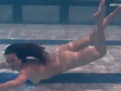 Find-Best-Ass.com presents: Underwater swimming and striptease with a beauty