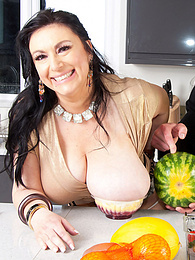Find-Best-Ass.com presents: Sex in the kitchen