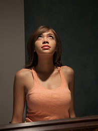 Find-Best-Ass.com presents: Cassidy Ellis Hard To Reach